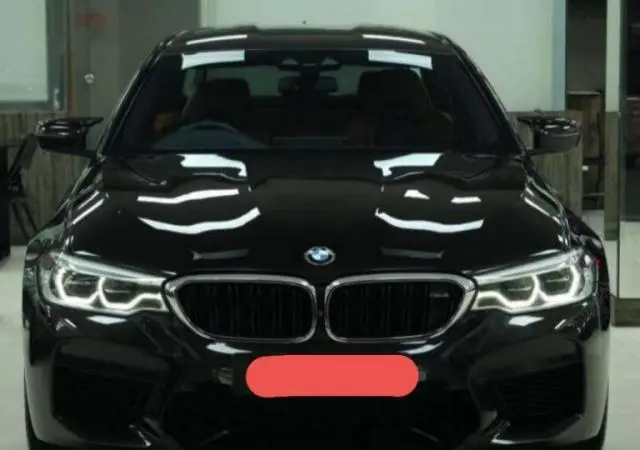 BMW M Series M5 Sedan 2015