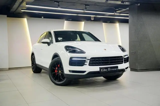 Porsche Cayenne Base 2019