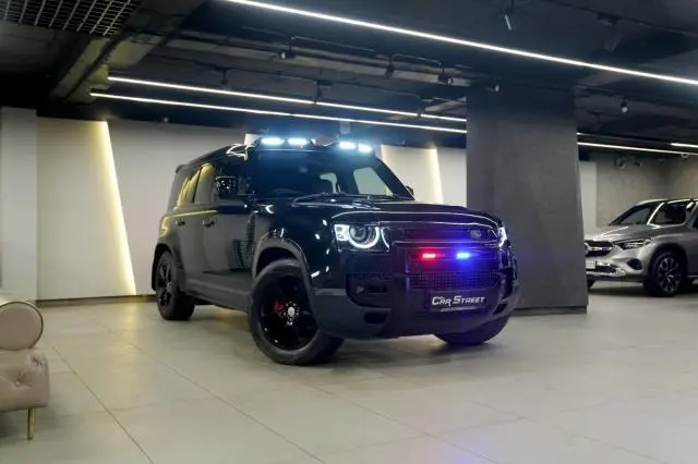 Land Rover Defender 110 HSE P300 2021