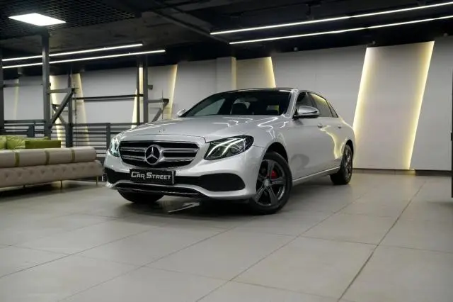 Mercedes-Benz E-Class E 200 2017