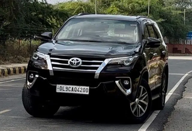 Toyota Fortuner 2.8 4x4 AT 2018