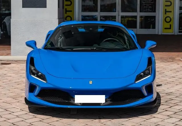 Ferrari F8 Tributo V8 2021