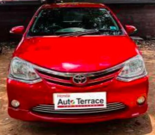 Toyota Etios Liva V 2013