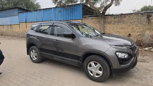 Tata Harrier XM 2019