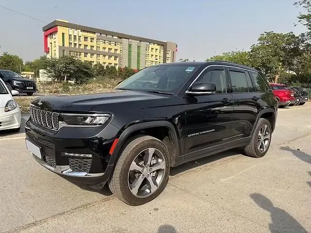 Jeep Grand Cherokee Limited (O) 4x4 AT 2023