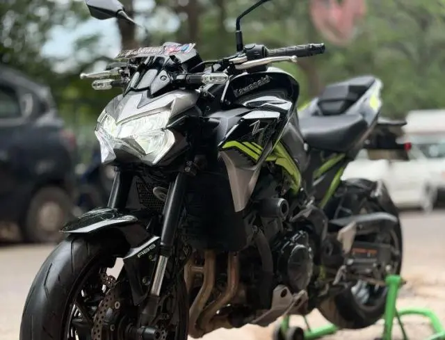 Kawasaki Z900 2021