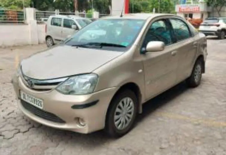 Toyota Etios G 2012
