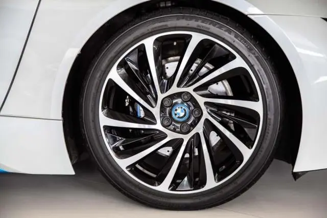 BMW i8 Hybrid 2014