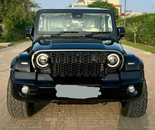 Mahindra Thar Roxx MX5 Petrol MT 2WD 2025