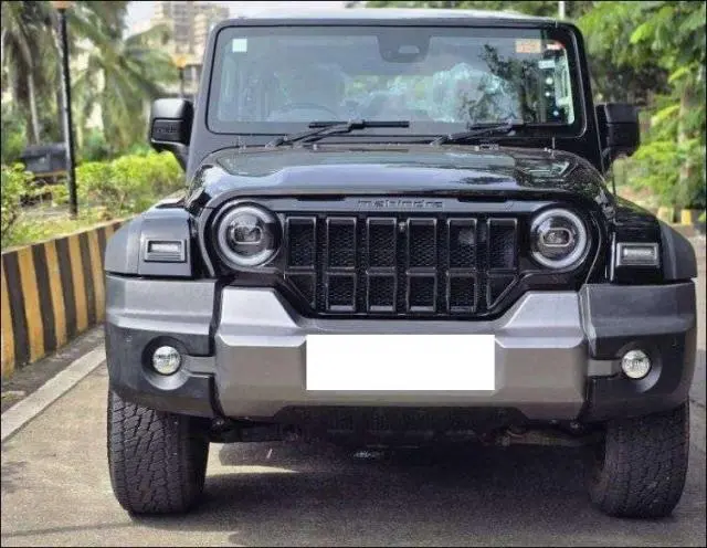 Mahindra Thar Roxx AX7L Diesel AT 2WD 2025