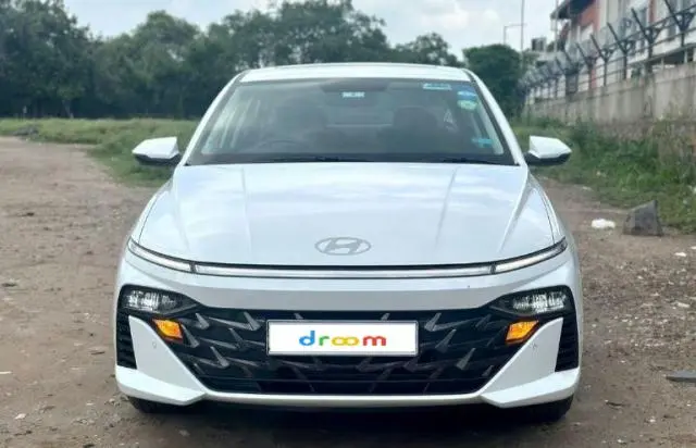 Hyundai Verna SX 1.5 VTVT IVT 2023