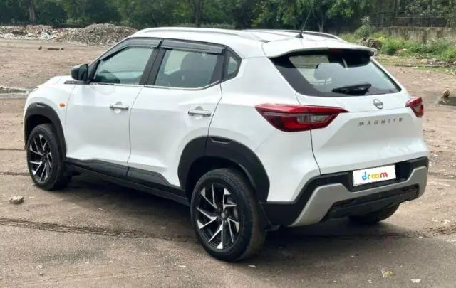 Nissan Magnite XE MT 2023
