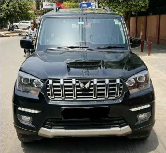 Mahindra Scorpio Classic S11 2024