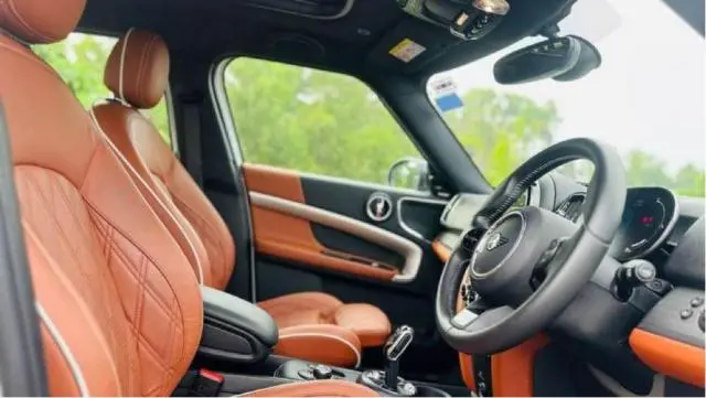 Mini Cooper JCW Hatchback 2021