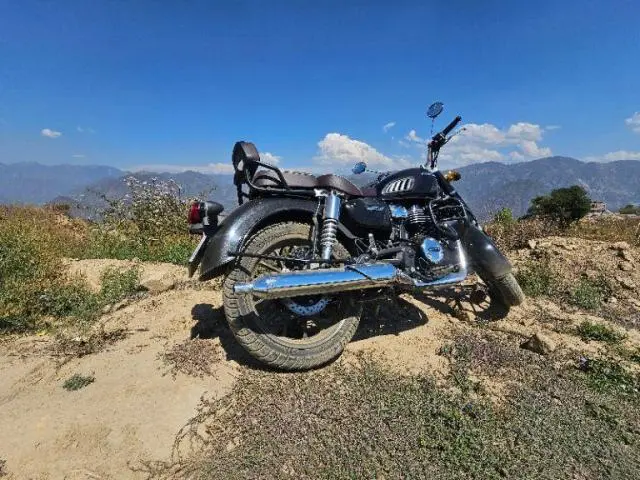 Honda H’ness CB 350 DLX Pro 2024