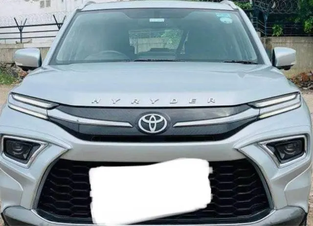 Toyota Urban Cruiser Hyryder V Hybrid 2023