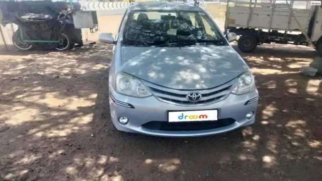 Toyota Etios Liva G 2011