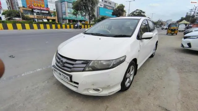 Honda City 1.5 V AT 2010