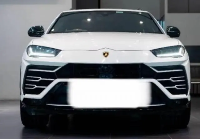 Lamborghini Urus Twin-Turbo V8 2021