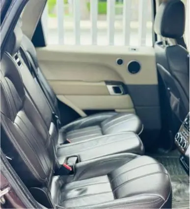 Toyota Hilux HIGH 4X4 AT 2024