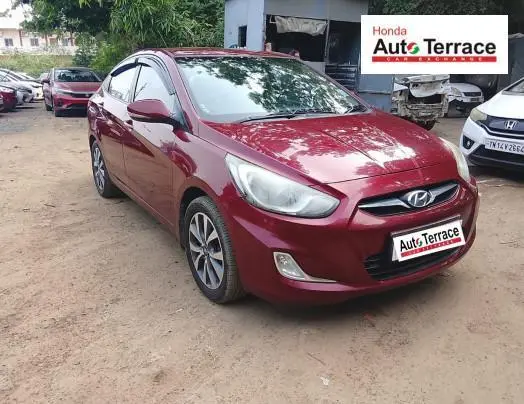 Hyundai Verna 1.6 VTVT SX 2013