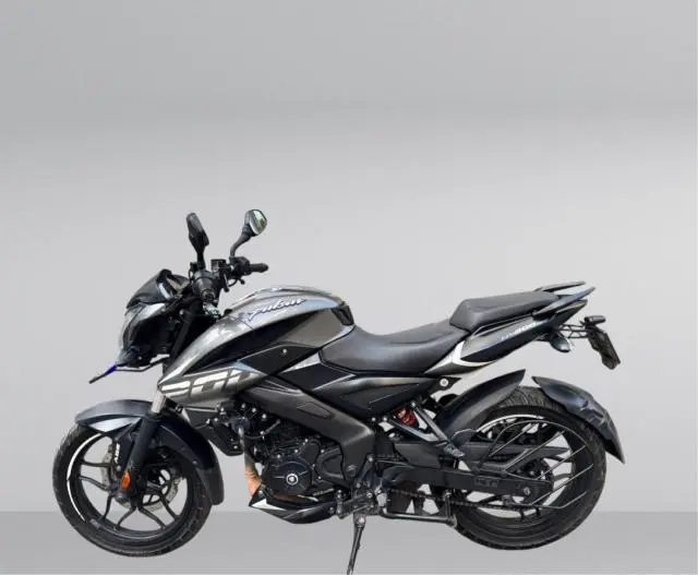 Bajaj Pulsar NS200 ABS 2023