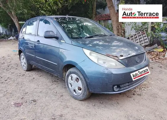 Tata Indica Vista Aura 1.3 Quadrajet 2010