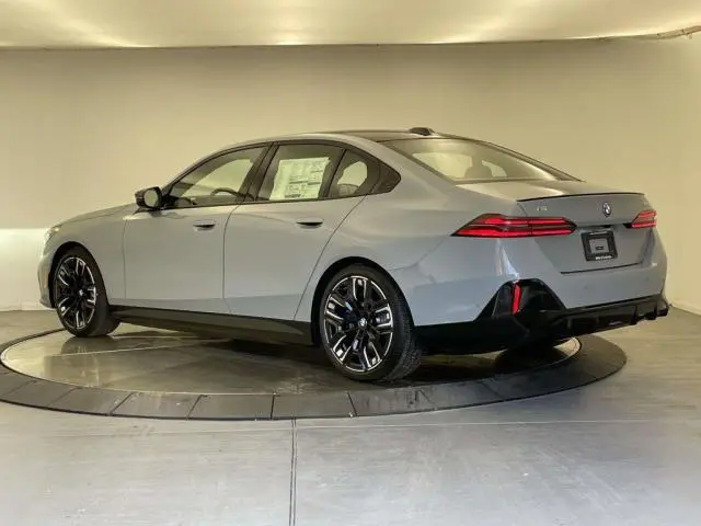 BMW 5 Series 530Li M Sport 2024