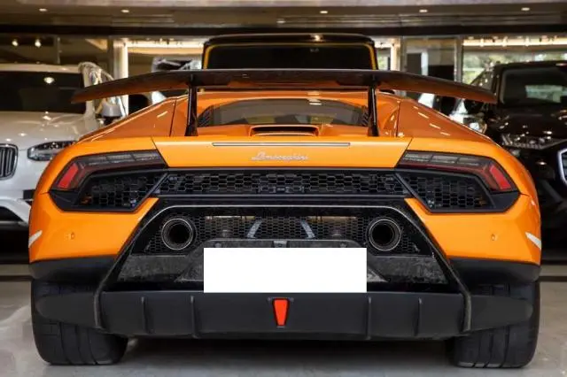 Lamborghini Huracan Performante 2021