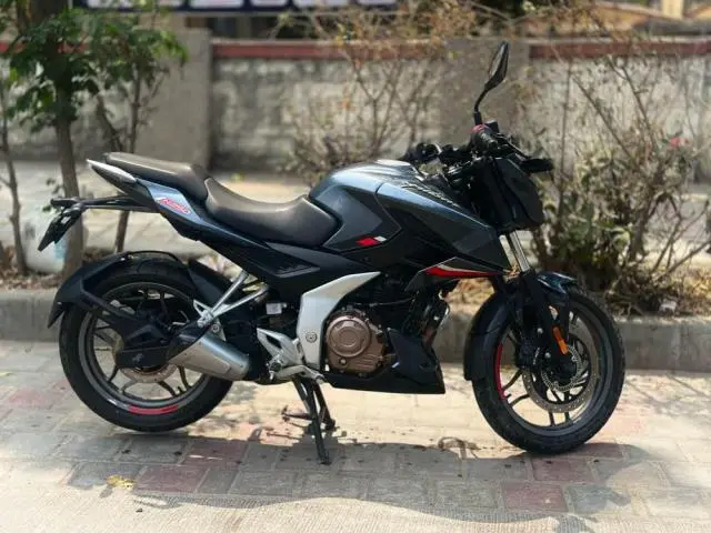 Bajaj Pulsar N250 Dual Channel 2022