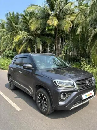 Toyota Urban Cruiser Premium MT 2021