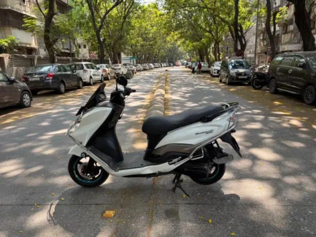 Suzuki Burgman Street 125cc CBS Bluetooth BS6 2021