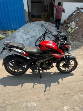 Bajaj Pulsar NS125 2021