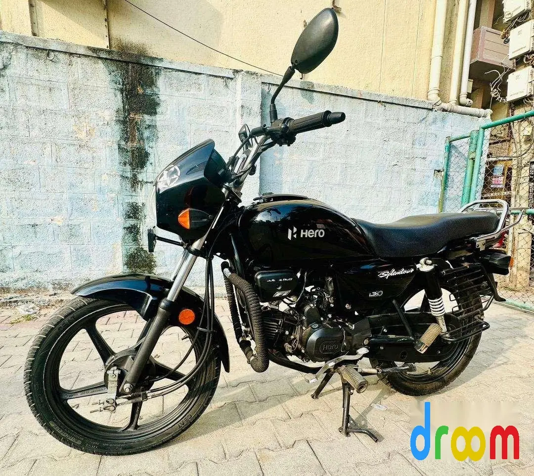 Hero Splendor Plus Black and Accent Edition 2022