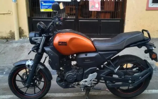 Yamaha FZ X STD 2023