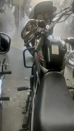 bg