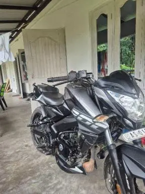 Bajaj Pulsar NS200 ABS 2022