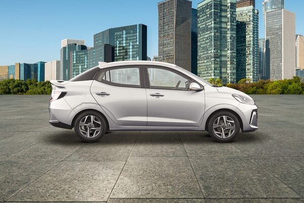 Hyundai Aura SX Plus 1.2 AMT Petrol 2021