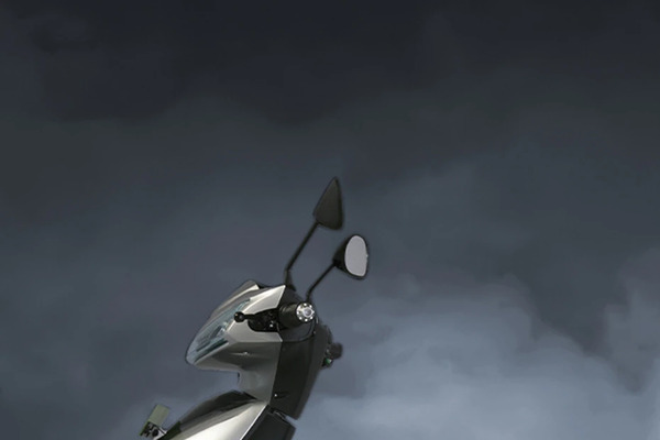 Okaya Faast F2B STD 2024