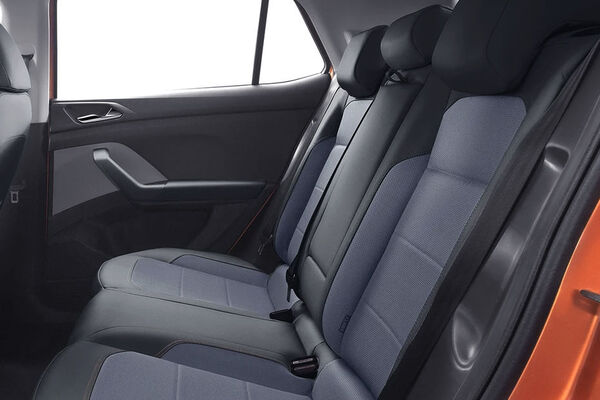 Skoda Kushaq Active 1.0L TSI MT 2022