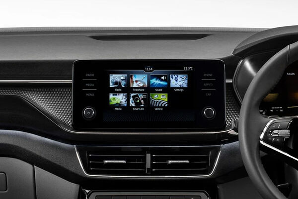 Skoda Kushaq Active 1.0L TSI MT 2022