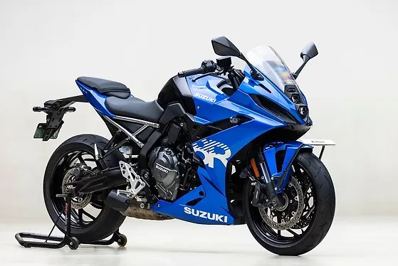 Suzuki GSX-8R