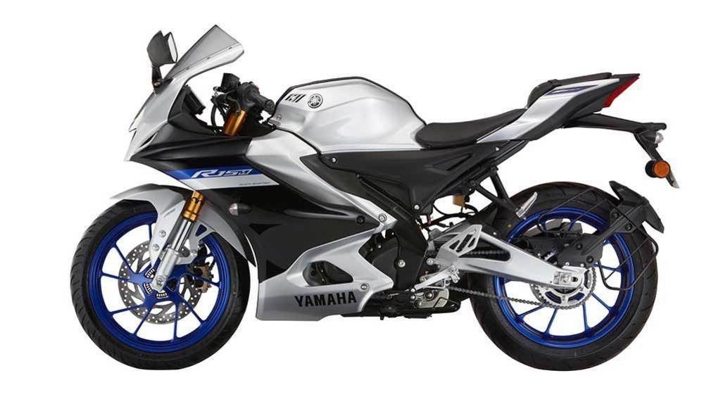 Yamaha YZF-R15 V4 World GP 60th Anniversary Edition 2023 Price in India ...