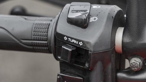 Honda CB200X DX 2022