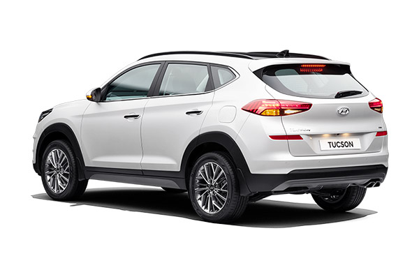 Hyundai Tucson 2WD MT Petrol Price (incl. GST) in India,Ratings ...