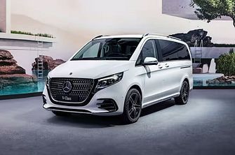 Mercedes-Benz V-Class Premium / Super Car