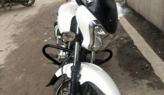 Used Bajaj V15 150cc 2016