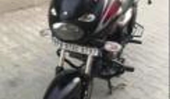 Used Bajaj Discover 100cc 2011