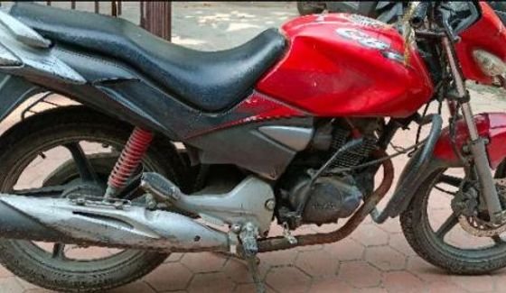 Used Hero CBZ 150cc 2009