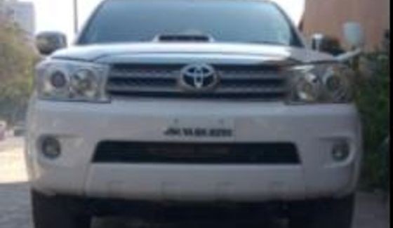 Used Toyota Fortuner 3.0 4x2 MT 2010